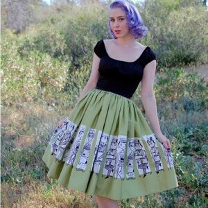 Pug Jenny mary Blair subway skirt
